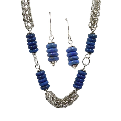 Click to view detail for DKC-2027 Necklace, Silver and Lapis $260